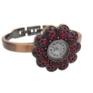 Vintage Vivani Red Crystal Flower Watch in Original Box w/Tags- New Battery